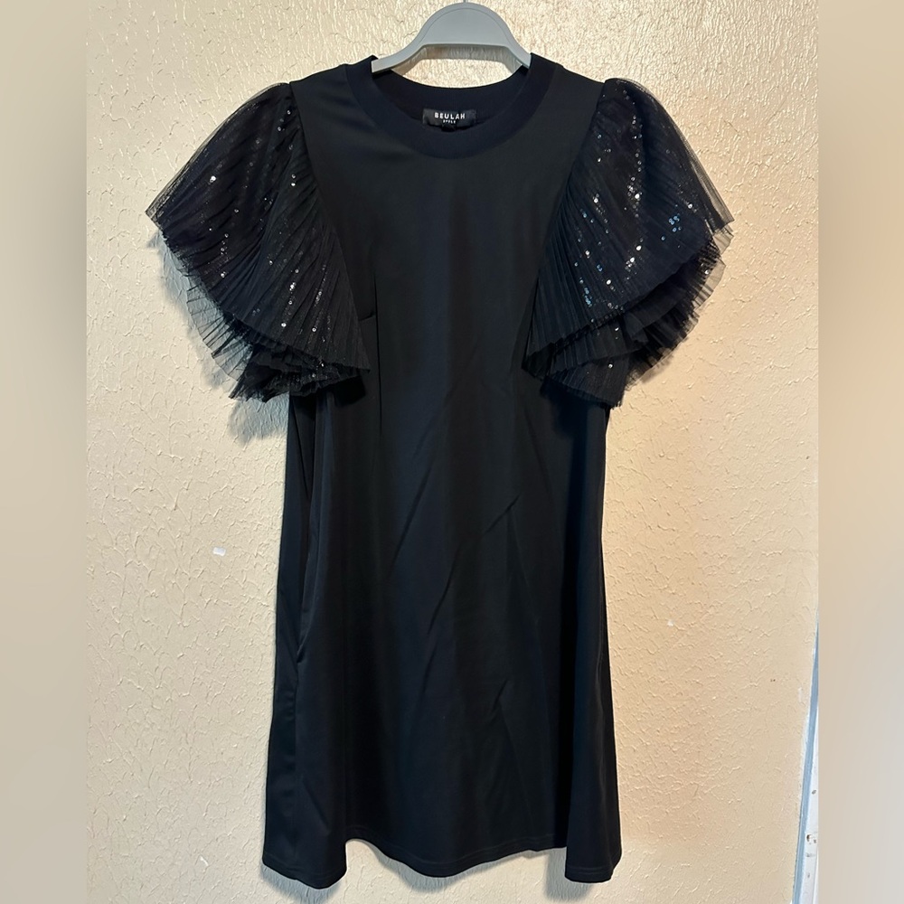 Beulah Dress Black Tulle‎ and Sequins Sleeves Size Medium With POCKETS! NWOT